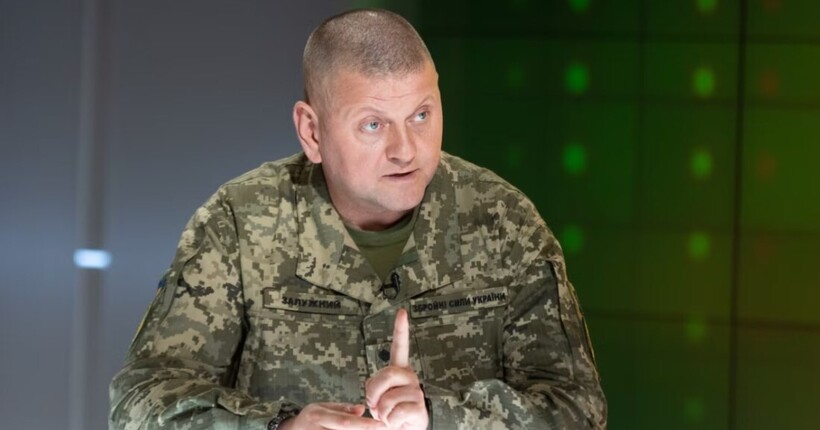 Залужний зустрівся з генералом Каволі та адміралом Радакіним