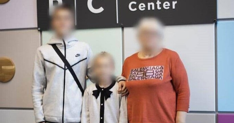 До України повернули ще двох дітей