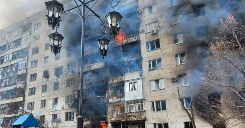 В окупованому Рубіжному обвалився під'їзд багатоповерхівки, - Луганська ОВА
