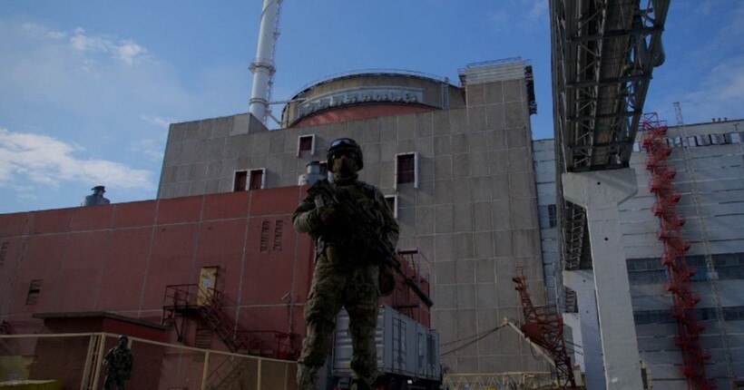 На ЗАЕС до 800 наших людей: їх під тортурами змушують підписати контракти з 