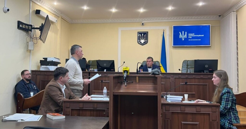  Суд відправив нардепа Лабазюка у СІЗО на 2 місяці з можливістю вийти під заставу у 40 мільйонів гривень