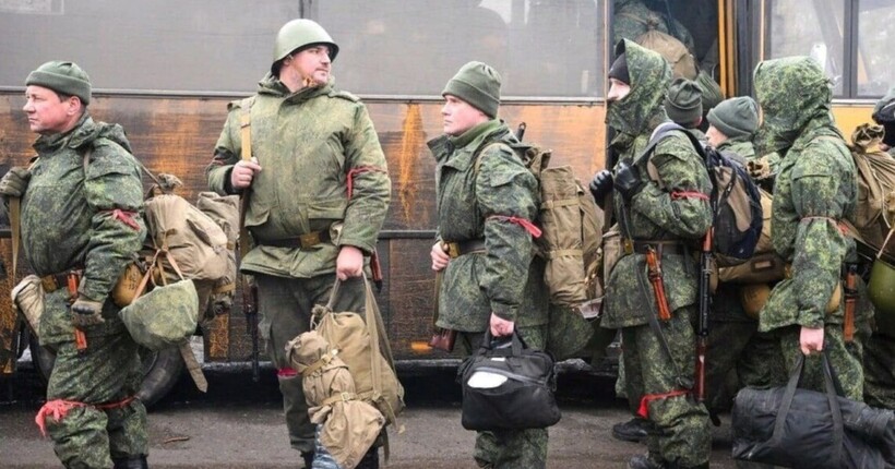 Путін збільшив штат російської армії майже на 170 тис людей
