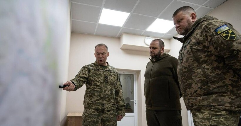 Залужний та Умєров відвідали воїнів на Східному напрямку та привітали їх з Днем Сухопутних військ 