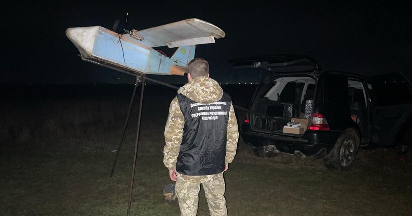 Прикордонники виявили тютюновий літак поблизу Угорщини (відео)