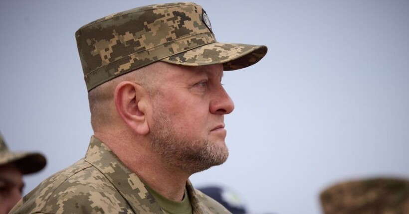  Залужний: Наші війська відійшли на північну околицю Мар'їнки, щоб вберегти життя воїнів