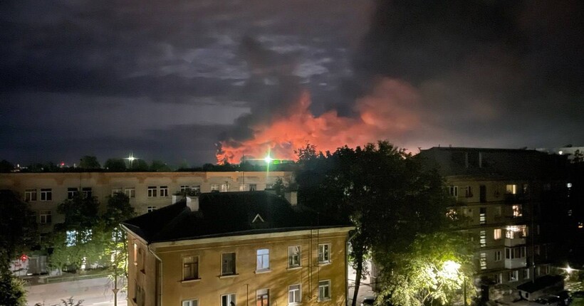 В росії поскаржились на масовану атаку українських дронів вночі (відео)