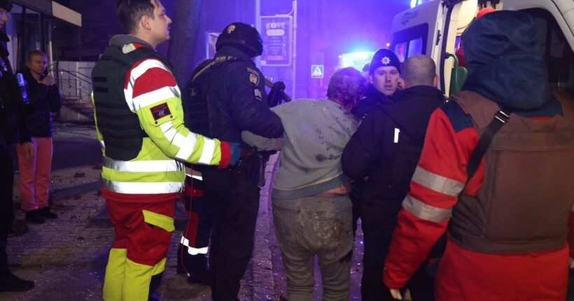 У Харкові вже 17 поранених: Терехов розповів про наслідки ворожого удару (фото)