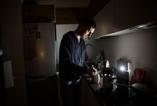 Енергетики повністю відновили електропостачання на Київщині