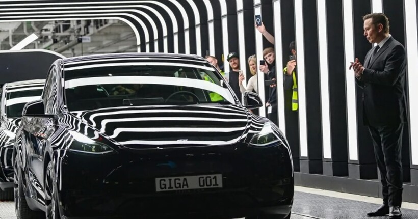 Більше не Tesla: названо нового лідера електромобільного ринку