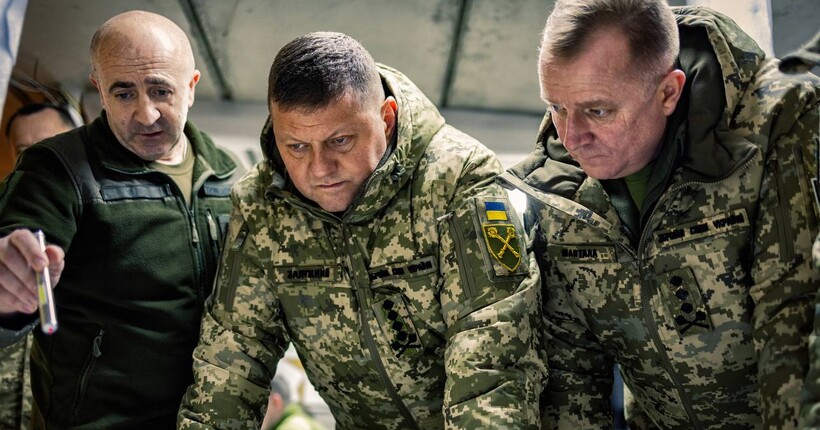 Залужний зустрівся з комбригами на Донеччині, Херсонщині та Запоріжжі
