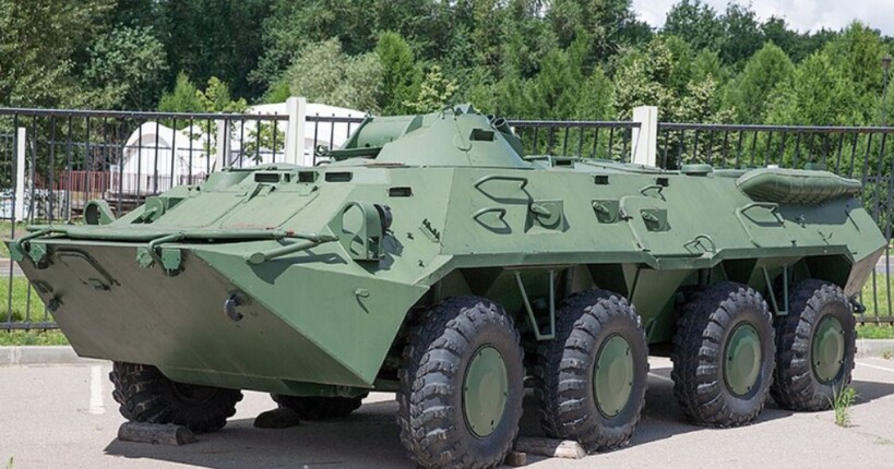 Обіцяні Україні ще торік 100 БТРів досі в Болгарії: стала відома причина