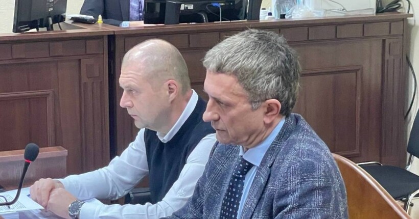Справа 