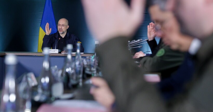 Виробництво боєприпасів, дронів та оборонні закупівлі: уряд затвердив рішення для посилення ОПК України