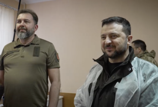 Зеленський відвідав поранених захисників на Куп'янському напрямку та вручив їм нагороди