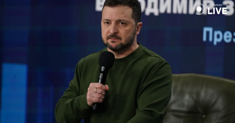 Зеленський анонсував візит Макрона в Україну: Це буде незабаром