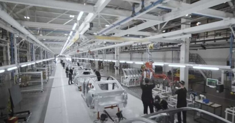 Расизм у Tesla: 6000 темношкірих працівників позиватимуться проти компанії Маска
