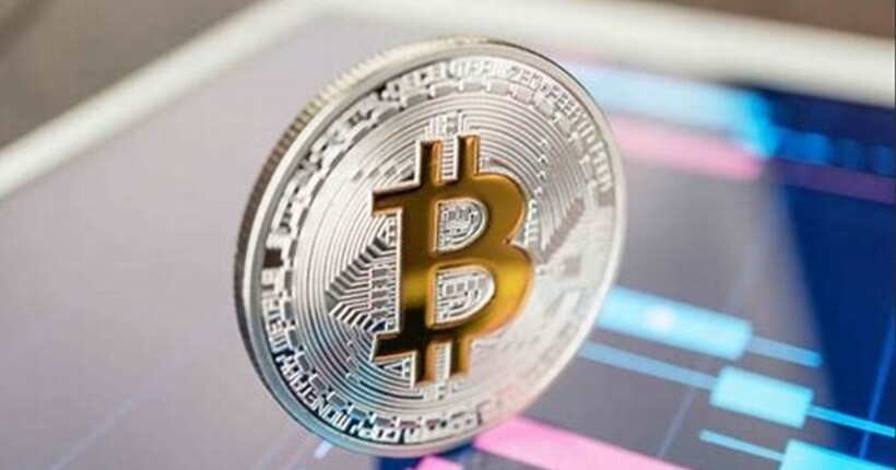 Біткоїн вже по $65 000 - з початку року курс зріс на 50%