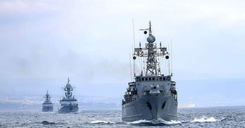 Росіяни вперше за понад місяць вивели в Чорне море ракетоносії: який залп