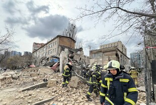 Все було в пилюці: дитина розповіла про свою реакцію на ракетну атаку по Києву