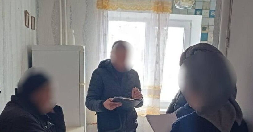 Привласнила мільйон гривень на ЗСУ: поліцейські затримали псевдоволонтерку
