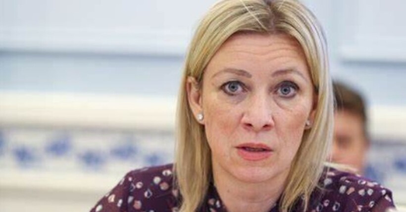 Захарова пригрозила французькому меру