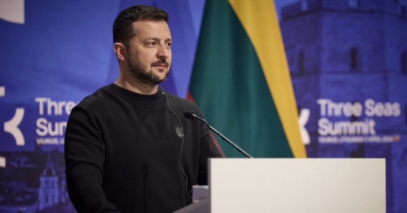 Цей рік - час кроків, які зроблять реальною нашу перемогу: Зеленський виступив на саміті Тримор’я