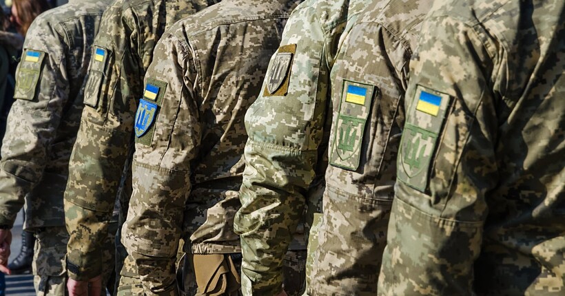 Армія рф перевищує ЗСУ на фронті в 7-10 разів, - командувач ЗСУ