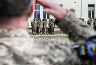 Новий закон про мобілізацію у питаннях і відповідях: від обов'язків і обмежень до відстрочки і доплат