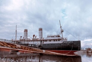 Китай переховує у себе корабель, яким з КНДР везли зброю в росію, - Reuters