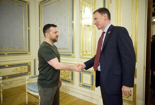 Зеленський зустрівся з канцлером казначейства Британії: про що говорили