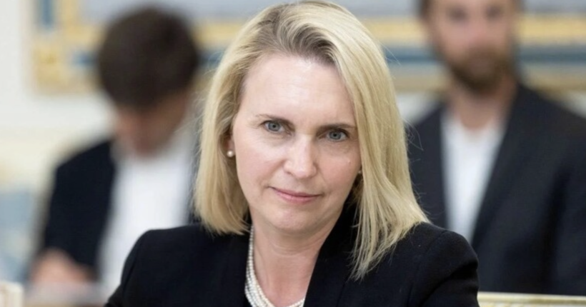 Послиня Брінк наголосила, що передача ATACMS свідчить про непохитність підтримки України з боку США