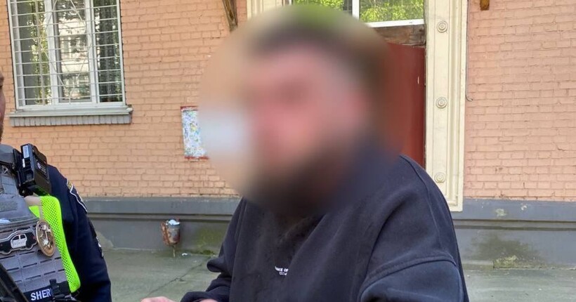 У Києві чоловік викликав поліцію через страшний сон