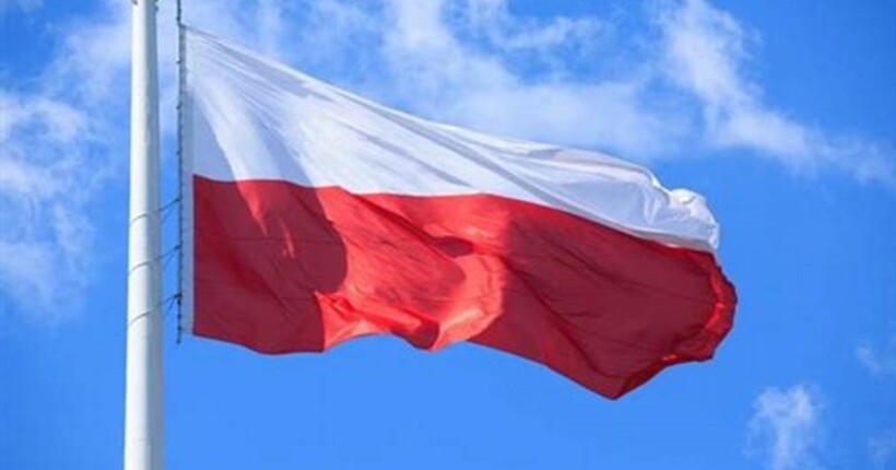 Висилка українських чоловіків в додому відіб'ється на економіці Польщі, - Forbes