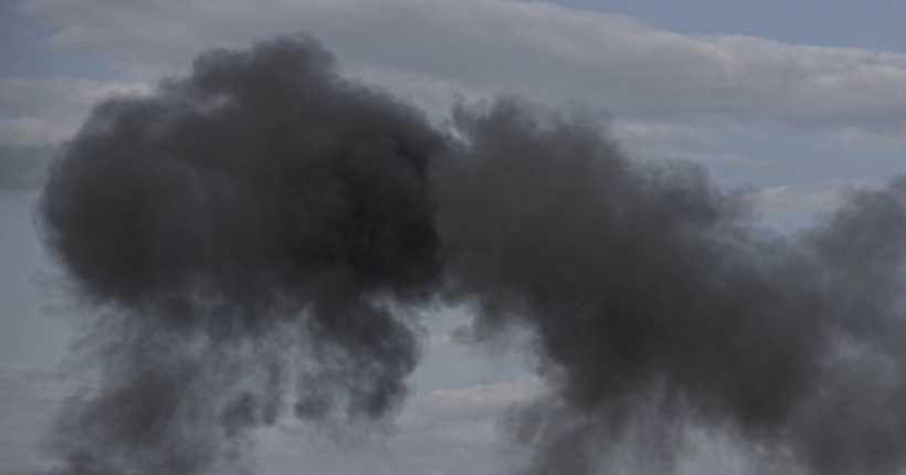 У Санкт-Петербурзі потужно горить склад
