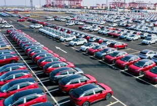 Байден запровадив 100%-ві мита на китайські електрокари - на що ще 