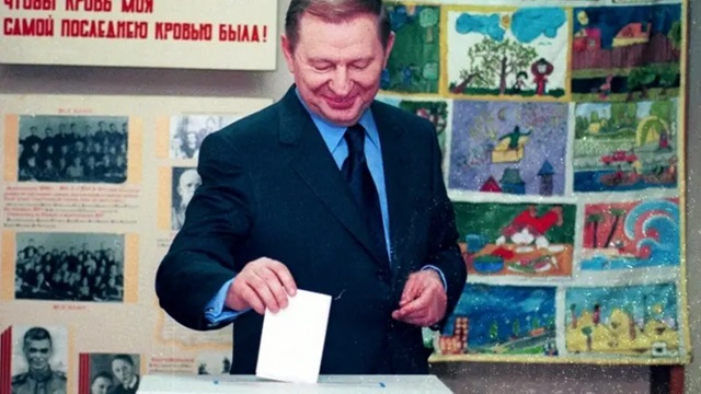 леонід_кучма_референдум_2000.jpg (86 KB)