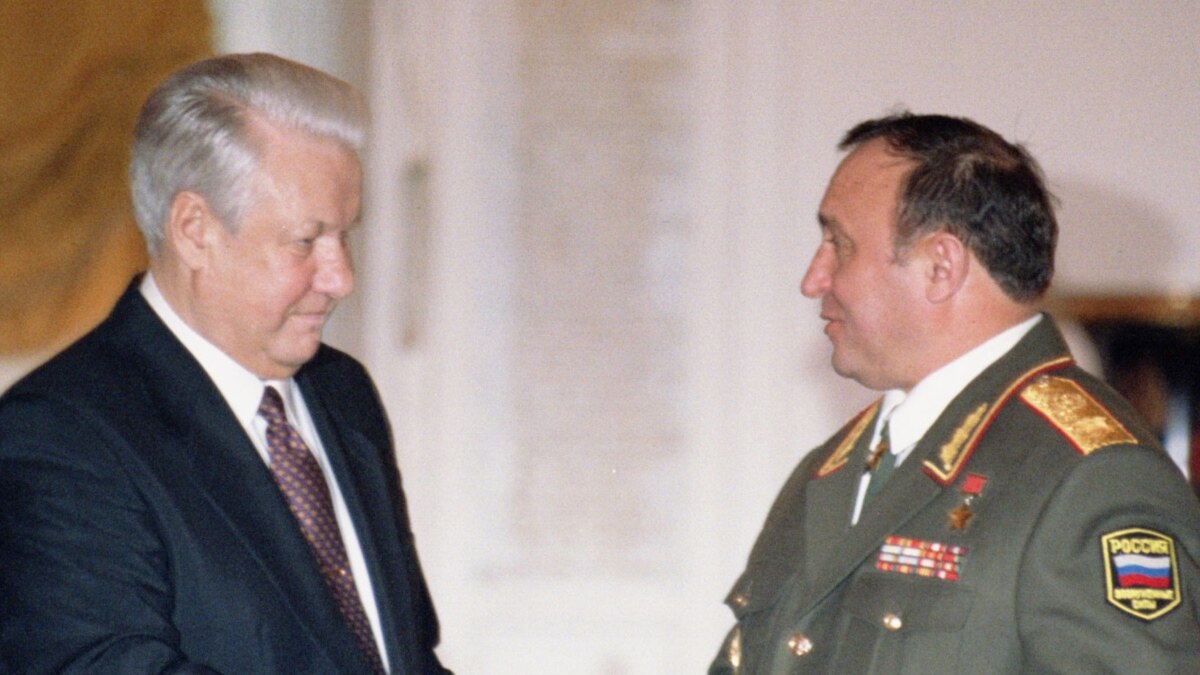 єльцин_грачев.jpg (121 KB)