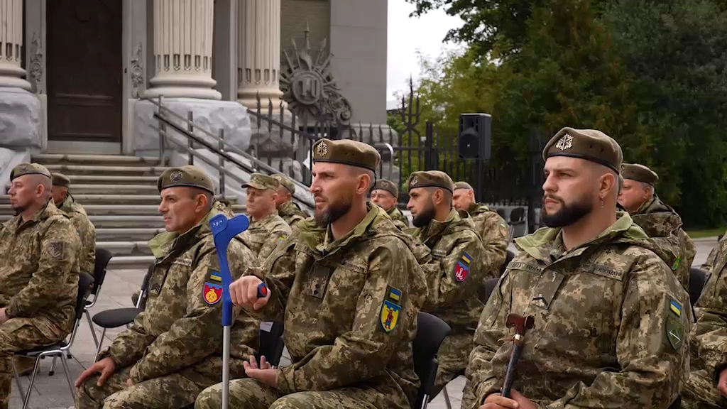 нагорода бійців тро