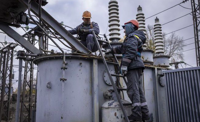 В одному з районів столиці терміново відключили світло