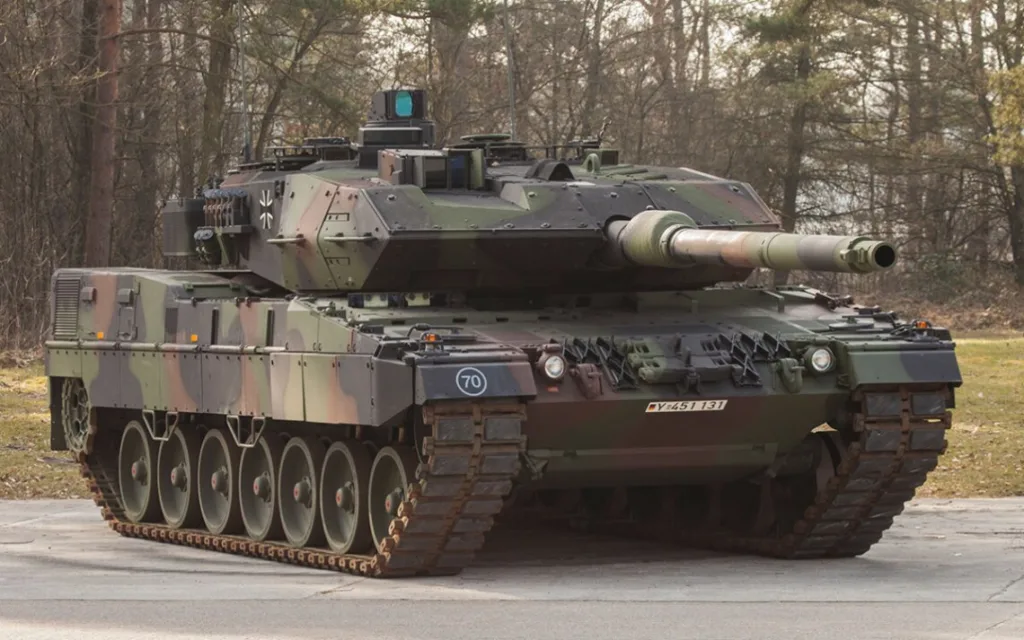 Польща готова відправити в Україну перші танки Leopard 2