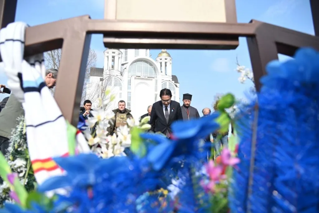Прем'єр-міністр Японії Фуміо Кішіда в Бучі